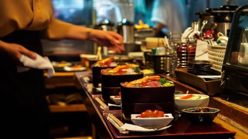 餐饮加盟十大品牌排行榜：揭秘加盟流程与注意事项