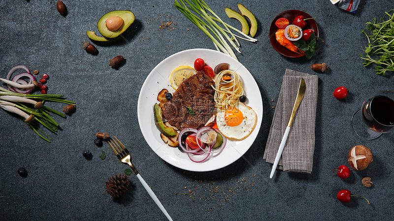 食堂食材配送过程中，冷链配送至关重要。一个优秀的食材配送公司应具备以下特点：